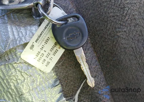 2004 Chevrolet Silverado 1500 Work Truck z USA, uszkodzony, nr VIN 1GCEK14T94Z272056